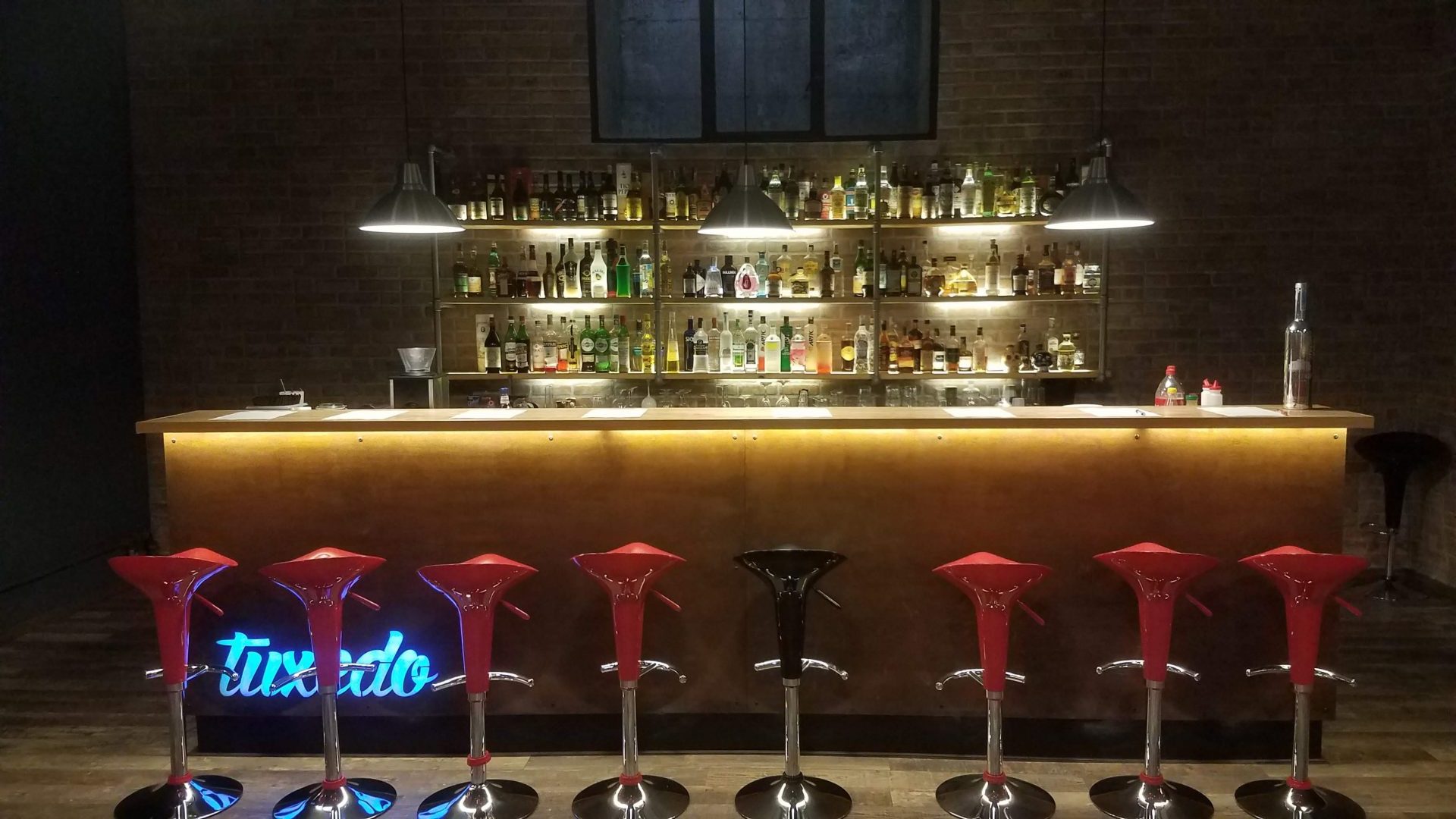 Corso barman Basic - Tuxedo, scuola di formazione barman a Bergamo